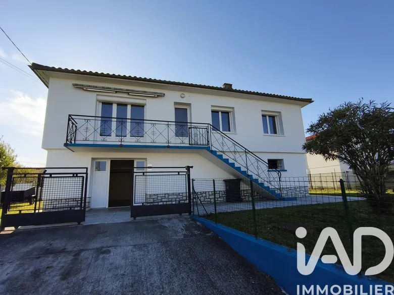 Maison 4 pièces 88 m² · à Bias · 88 m² · 179 000 €