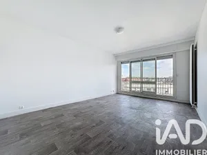 Apartment in Le Bourget (93350)
