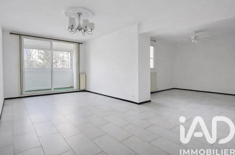 Appartement 5 pièces 92 m² · à Toulon · 92 m² · 250 000 €