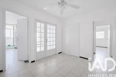 Apartment in Toulon (83000)