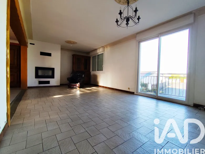 Maison 6 pièces 123 m² · à Bains-sur-Oust · 123 m² · 229 000 €