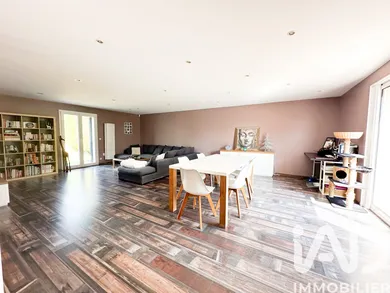 Maison traditionnelle à Trilport (77470)