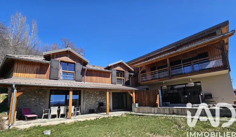 Maison 12 pièces 287 m² · à Saint-Apollinaire · 286,7 m² · 965 000 €