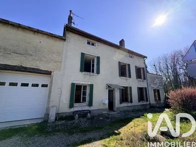 Maison de campagne à Rolampont (52260)
