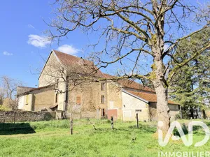 Maison de campagne à Rolampont (52260)
