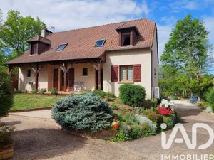House in Saint-Viance (19240)