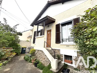 Maison traditionnelle à Villemomble (93250)