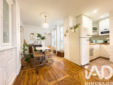 Apartment in Paris (75002)