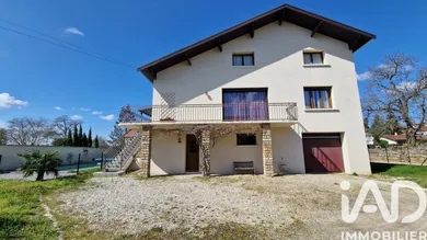 House in Crémieu (38460)