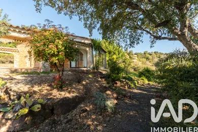 Maison à Les Adrets-de-l'Estérel (83600)