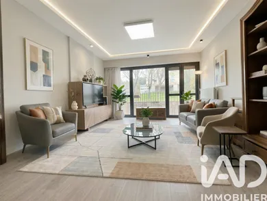 Apartment in Gif-sur-Yvette (91190)