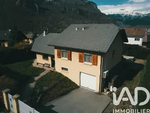 Maison de ville à Saint-Jean-de-Maurienne (73300)