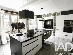 Maison de ville à Pré-en-Pail (53140)