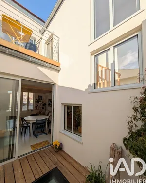 Townhouse in La Rochelle (17000)