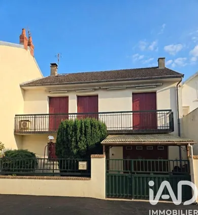 House in Vichy (03200)