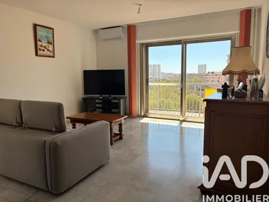 Apartment in Toulon (83000)