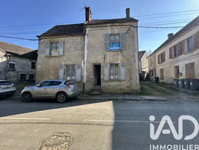 Village house in Montreuil-aux-Lions (02310)