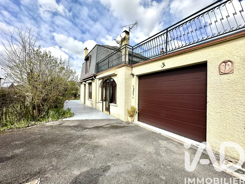 Maison 6 pièces 106 m² · à Vireux-Molhain · 106 m² · 166 900 €