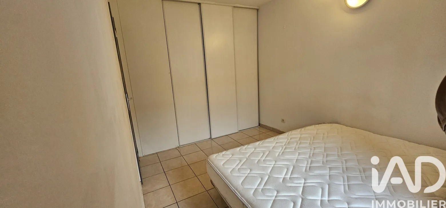 Vente appartement à Rougiers (83170) : appartement 2 pièces 33 m² - 1981594 — 2