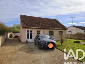 Maison de campagne à Précy-sur-Vrin (89116)