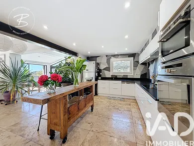 House in Toulon (83200)