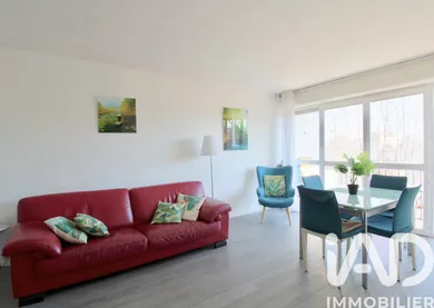 Apartment in Enghien-les-Bains (95880)