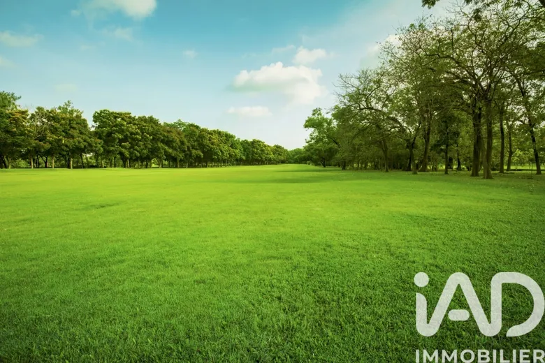 Terrain à Dole (39100) · 72 500 €