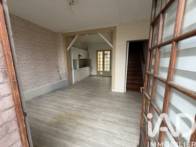 Maison à Saint-Étienne-du-Rouvray (76800)