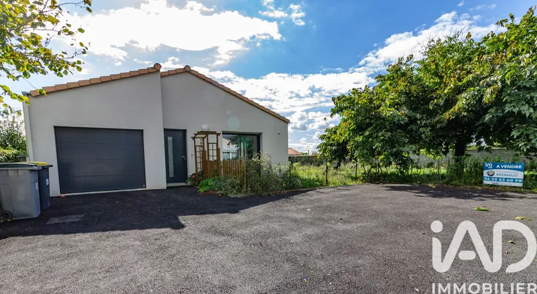 Maison 5 pièces 88 m² · à Coëx · 88 m² · 311 900 €