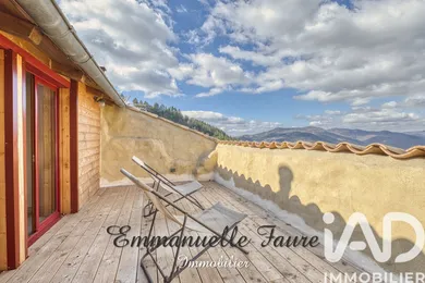 Maison de village à Chalencon (07240)