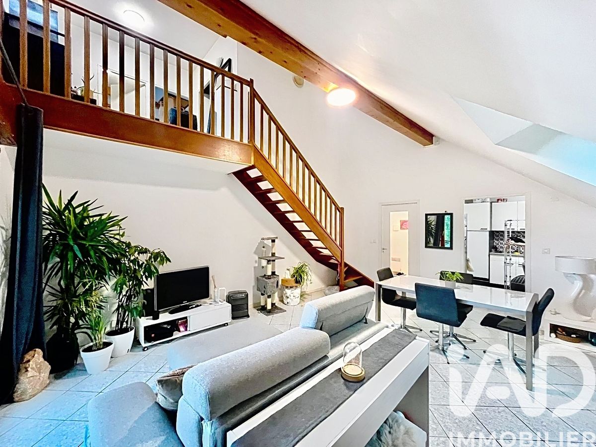 appartement à Machilly