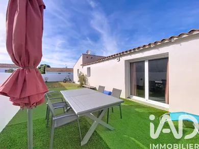 Maison à Loix (17111)