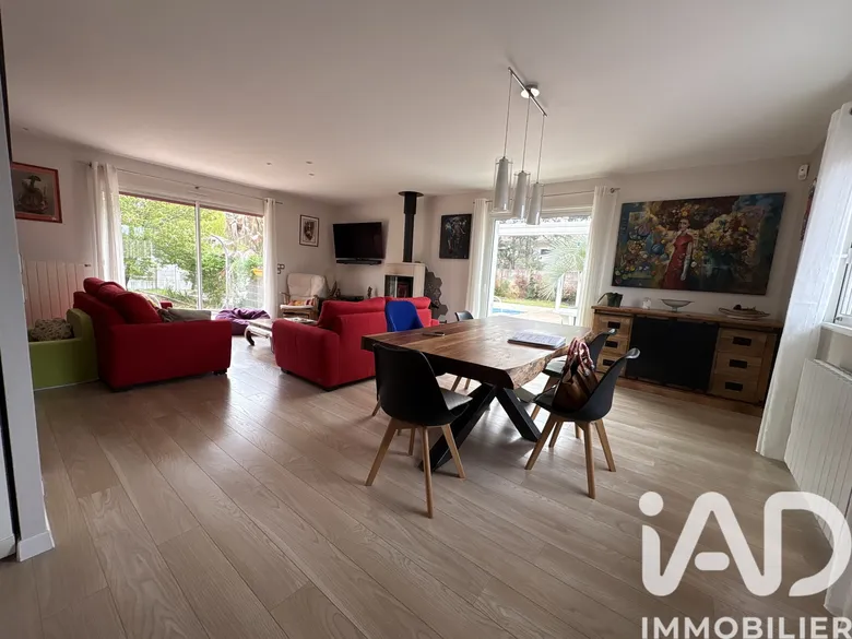 Maison 6 pièces 138 m² · à Audenge · 138 m² · 548 500 €