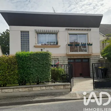 Maison traditionnelle à Livry-Gargan (93190)