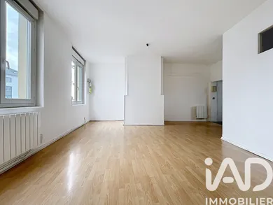 Apartment in Harfleur (76700)