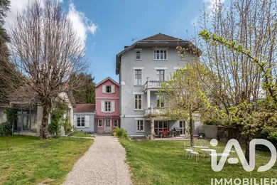 Maison traditionnelle à La Tronche (38700)