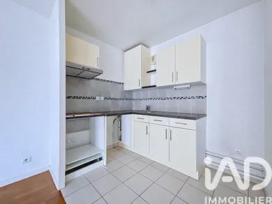 Apartment in Vaires-sur-Marne (77360)