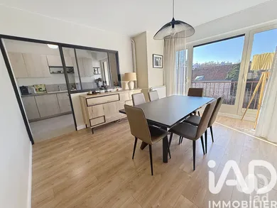 Apartment in Vaucresson (92420)