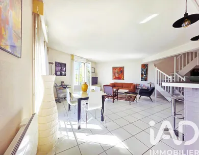 Duplex à Saint-Médard-en-Jalles (33160)