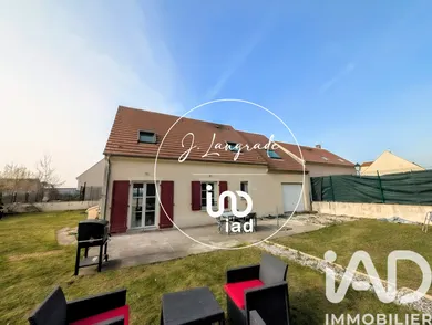 House in Neuilly-en-Thelle (60530)