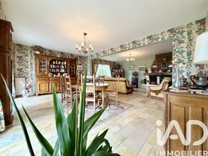 Maison à Les Trois-Pierres (76430)