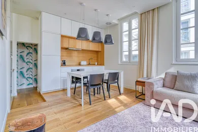 Apartment in Paris (75003)