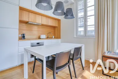 Apartment in Paris (75003)