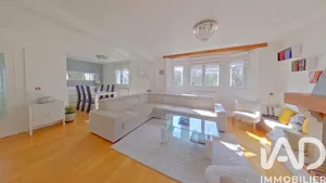 Maison à Combs-la-Ville (77380)