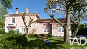 Traditional house in Roquefort (40120)