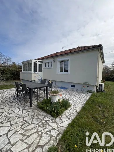 Maison à Sainte-Thorette (18500)