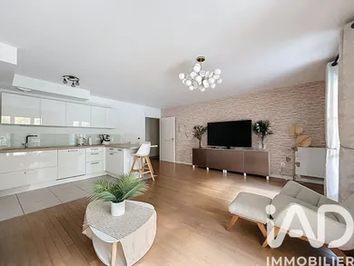 Apartment in Clamart (92140)