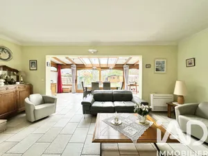 Maison à Sainte-Geneviève-des-Bois (91700)