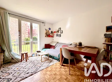 Apartment in Asnières-sur-Seine (92600)