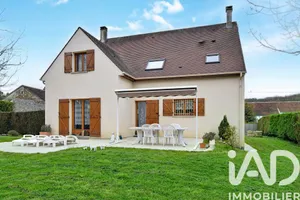 Maison à Crécy-la-Chapelle (77580)